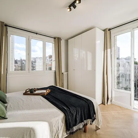 Appartement Aksu - 3 Et Balcon à Beaugrenelle