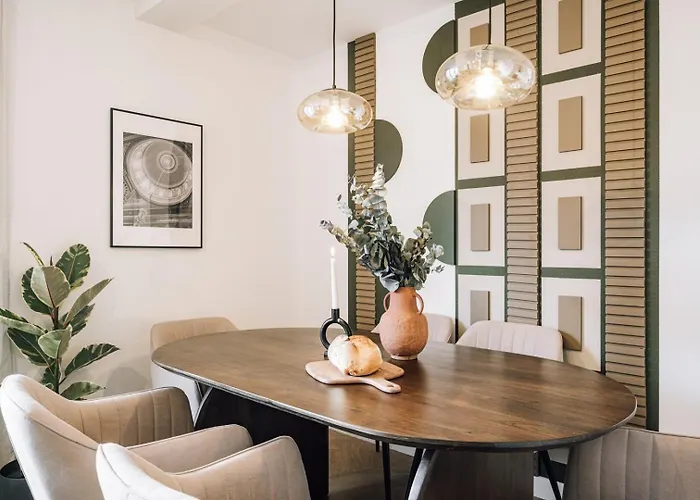 Aksu - 3 Et Balcon à Beaugrenelle Paris