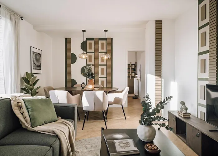 Aksu - 3 Et Balcon à Beaugrenelle